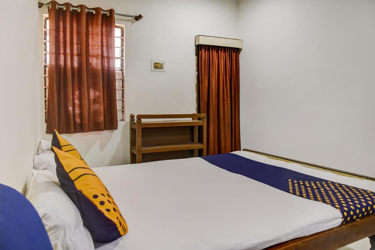 Spot On 75653 Hotel Rohit Bilaspur  Bagian luar foto