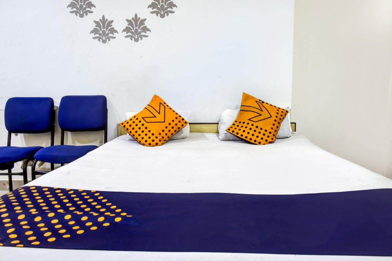 Spot On 75653 Hotel Rohit Bilaspur  Bagian luar foto